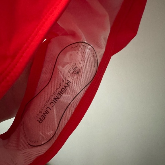 Cupshe Vibrant Red Ruffled Women’s One Piece - Picture 7 of 7